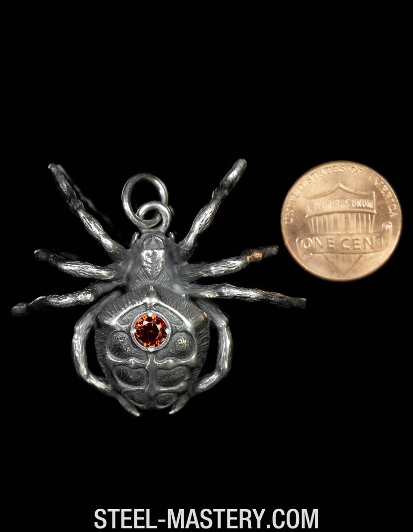 Gothic spider necklace photo made by Steel-mastery.com