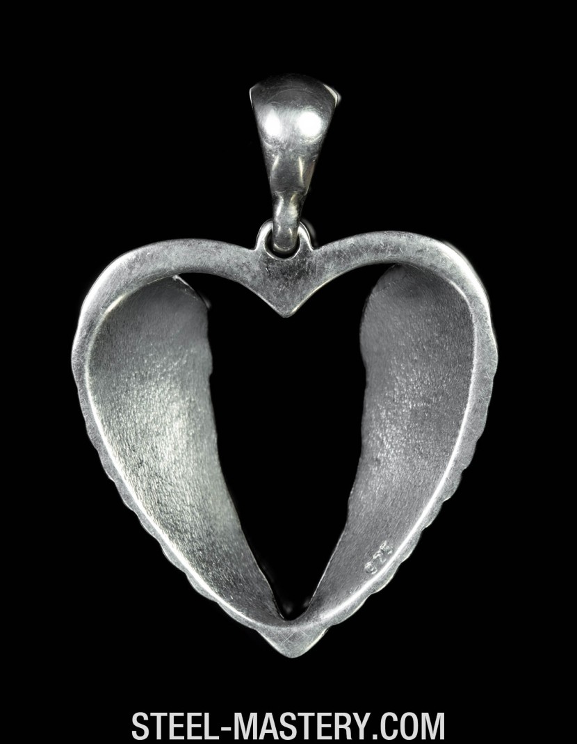 Angel wings necklace photo made by Steel-mastery.com