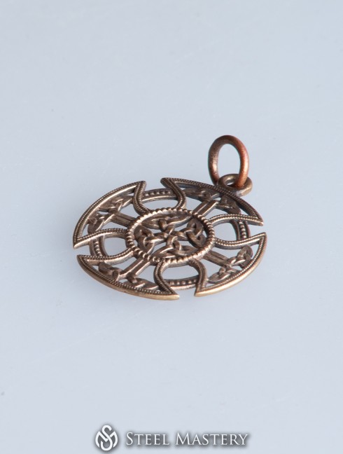 Celtic Cross . Celtic Cross Charm . Celtic Cross Pendant 