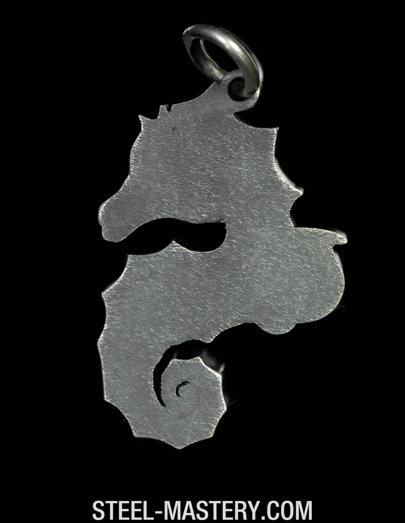 Seahorse  (sea dragon) pendant photo made by Steel-mastery.com