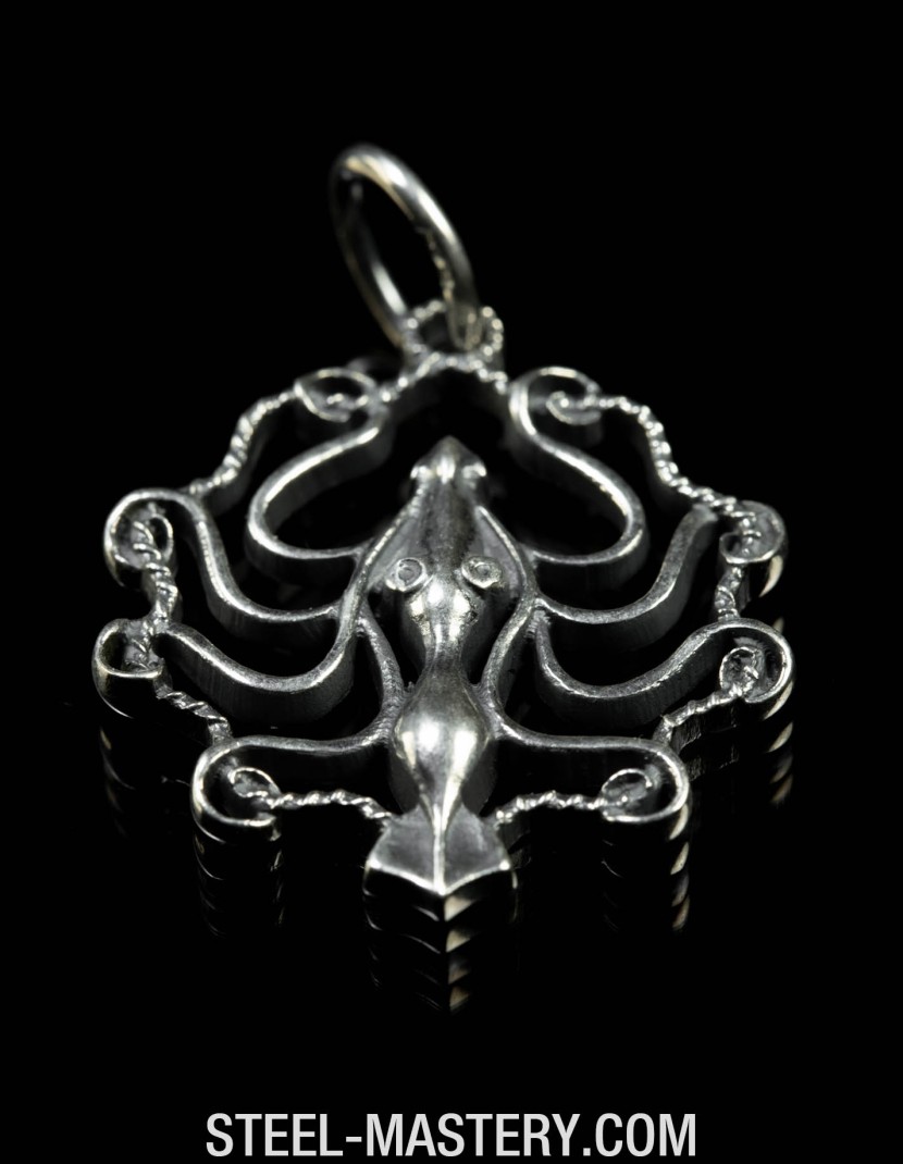 Squid jewelry photo made by Steel-mastery.com