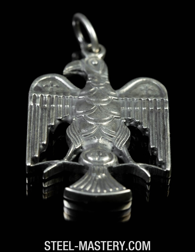 Roman eagle medallion  photo made by Steel-mastery.com