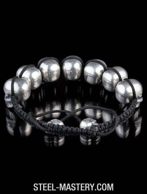 Skull bracelet