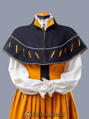 Landsknecht pelerine with cuts