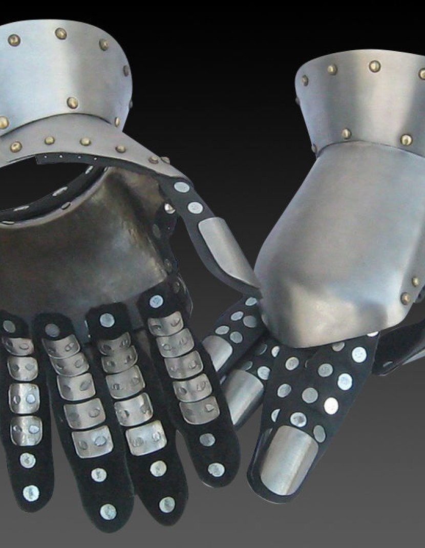 Milan Gloves 1370-1450 photo made by Steel-mastery.com