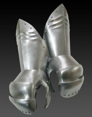 Gloves in the German style - the mid-15th century