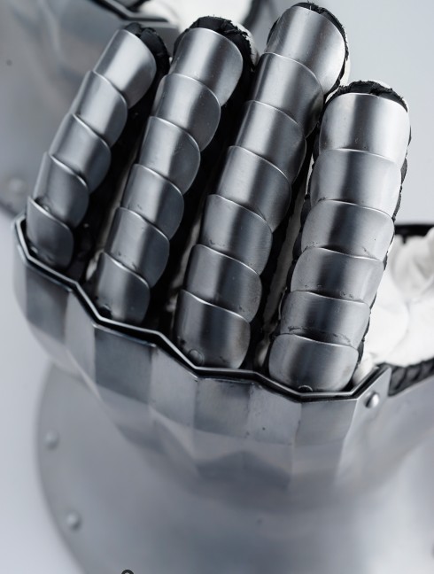 Knight s gloves of the 14th - 15th century