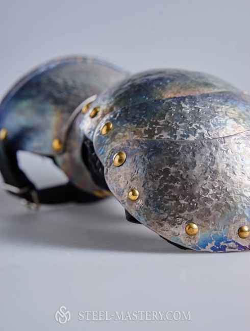 Plate gloves for modern sword fencing