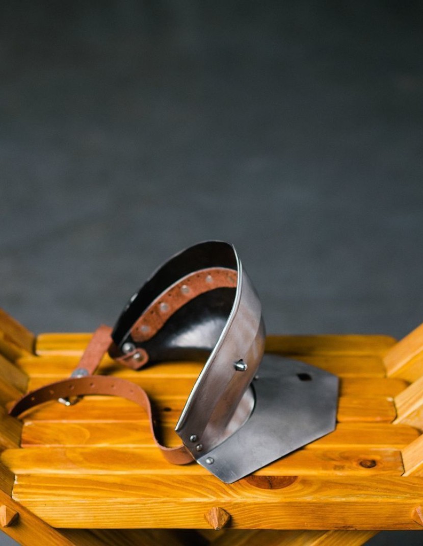 Articulated Gorget (Bevor) photo made by Steel-mastery.com