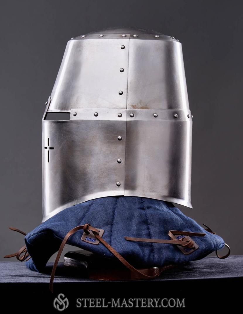 Great Helm photo made by Steel-mastery.com