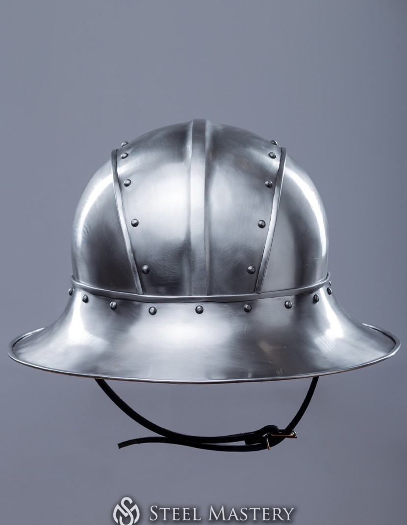 CHAPEL-DE-FER WAR HAT photo made by Steel-mastery.com