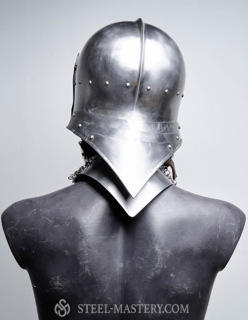 Visored french sallet with bevor - 15th century photo made by Steel-mastery.com