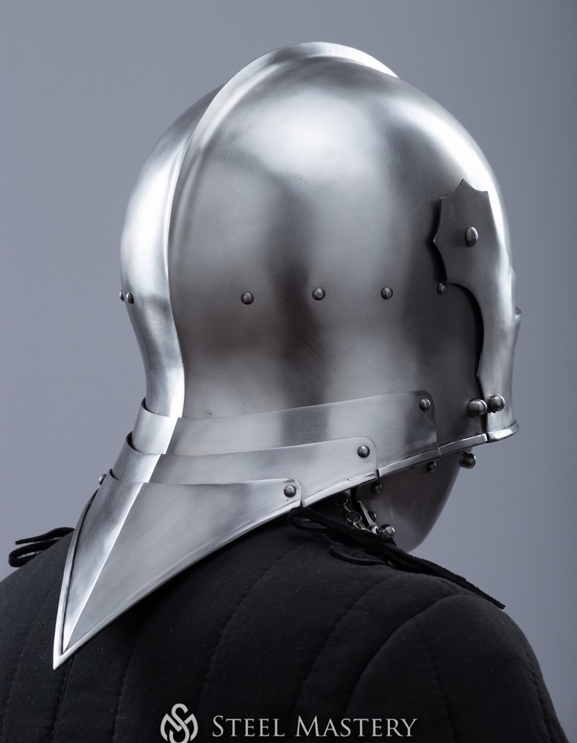 Visored french sallet with bevor - 15th century photo made by Steel-mastery.com