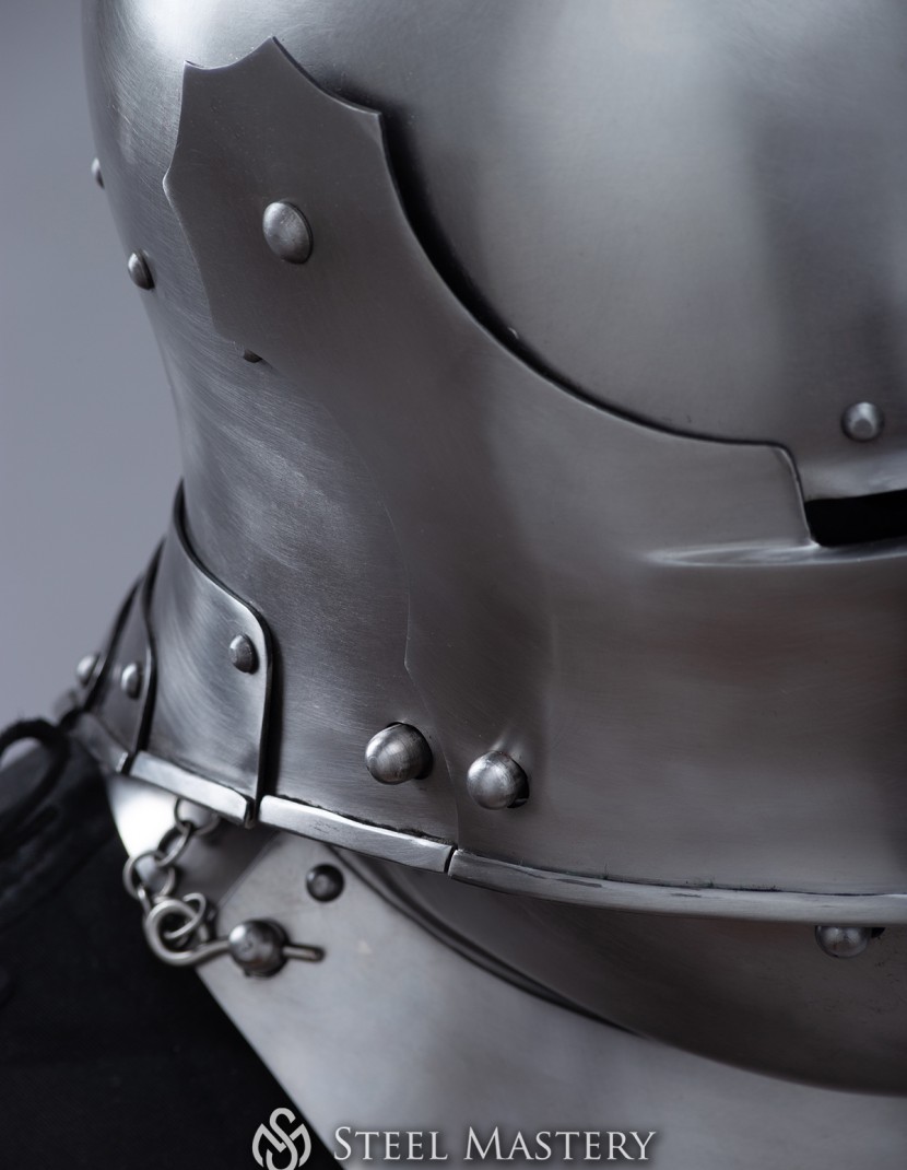 Visored french sallet with bevor - 15th century photo made by Steel-mastery.com