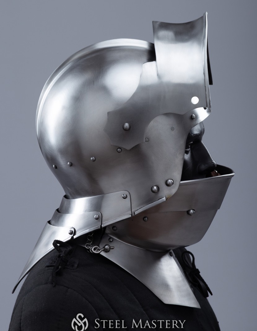 Visored french sallet with bevor - 15th century photo made by Steel-mastery.com