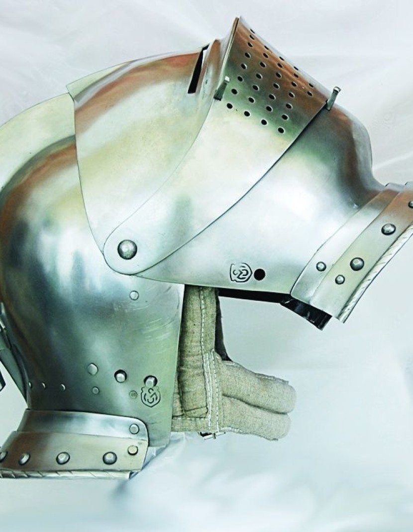 Armet closed helmet 16th century photo made by Steel-mastery.com