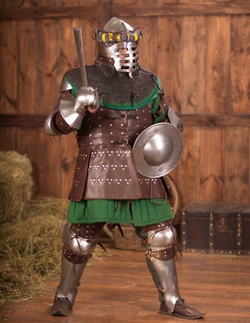 Helmet bascinet with Wolf ribs visor photo made by Steel-mastery.com