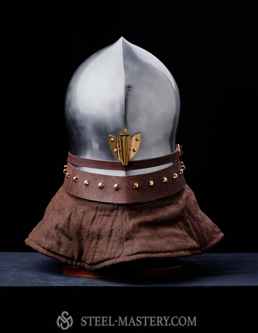 Bascinet hounskull, early XV century photo made by Steel-mastery.com