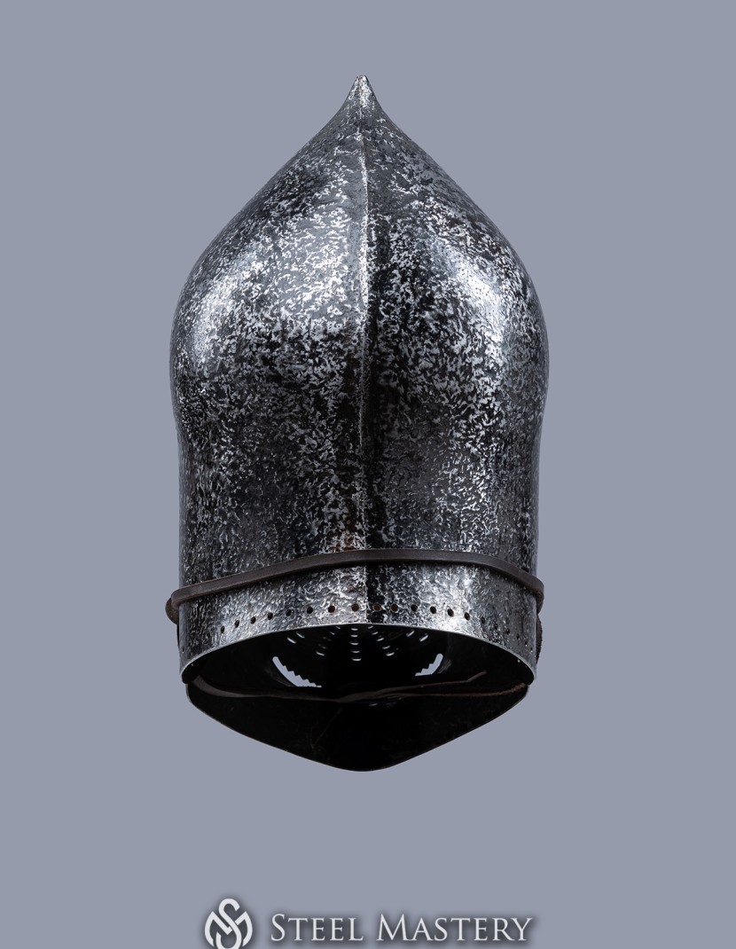Bascinet hounskull, early XV century photo made by Steel-mastery.com