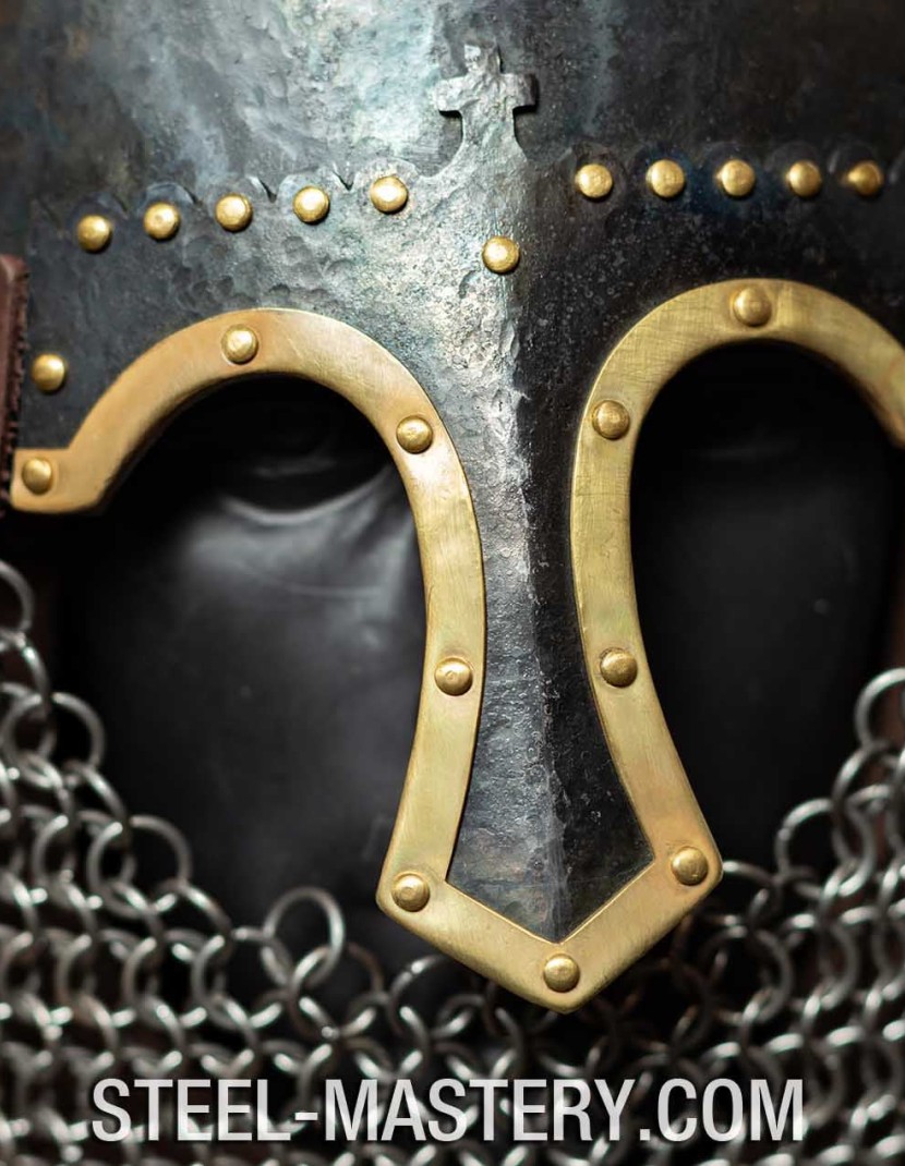Helmet from Tagancha (Ukraine), XIII century photo made by Steel-mastery.com