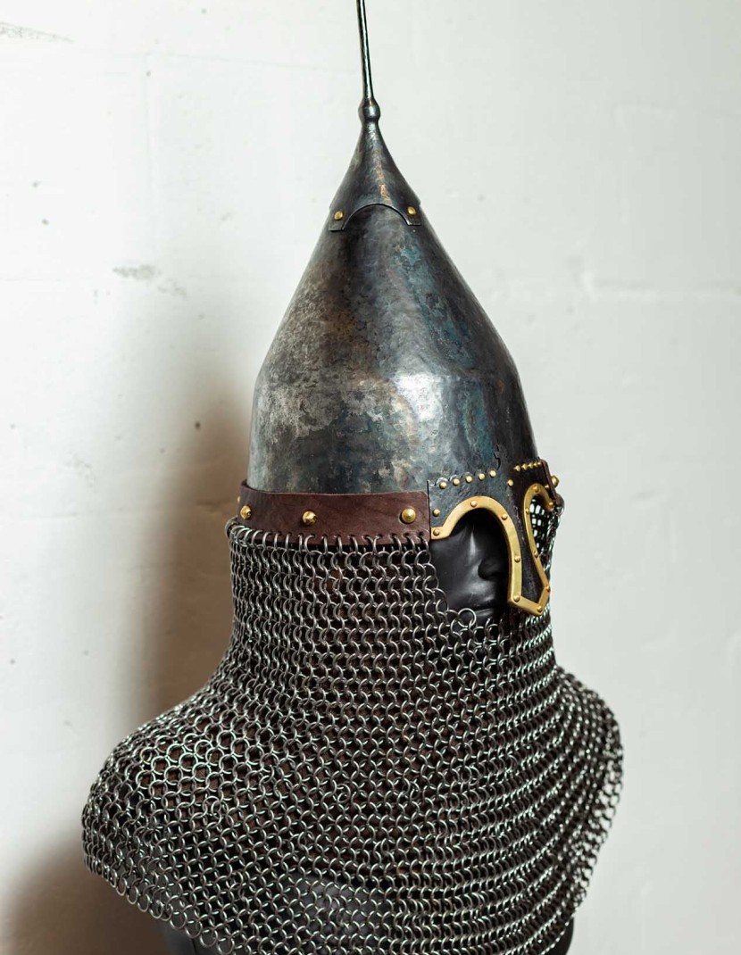 Helmet from Tagancha (Ukraine), XIII century photo made by Steel-mastery.com