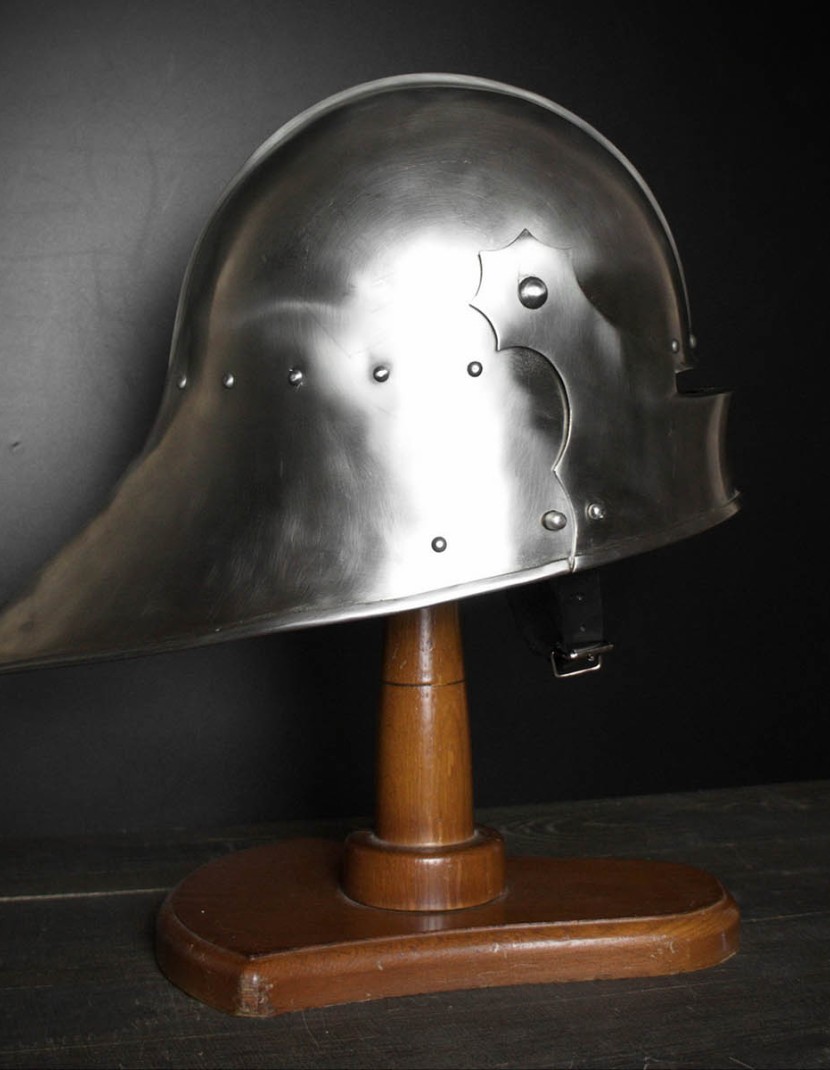 German Gothic Sallet, XV-XVI century photo made by Steel-mastery.com