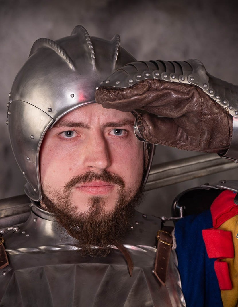 OPEN-FACED LANDSKNEHT BURGONET HELMET photo made by Steel-mastery.com