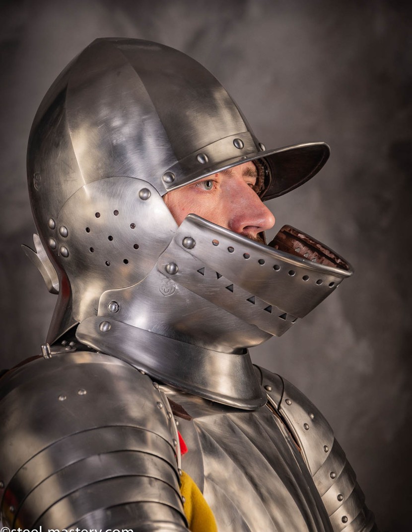 LANDSKNEHT BURGONET HELMET photo made by Steel-mastery.com