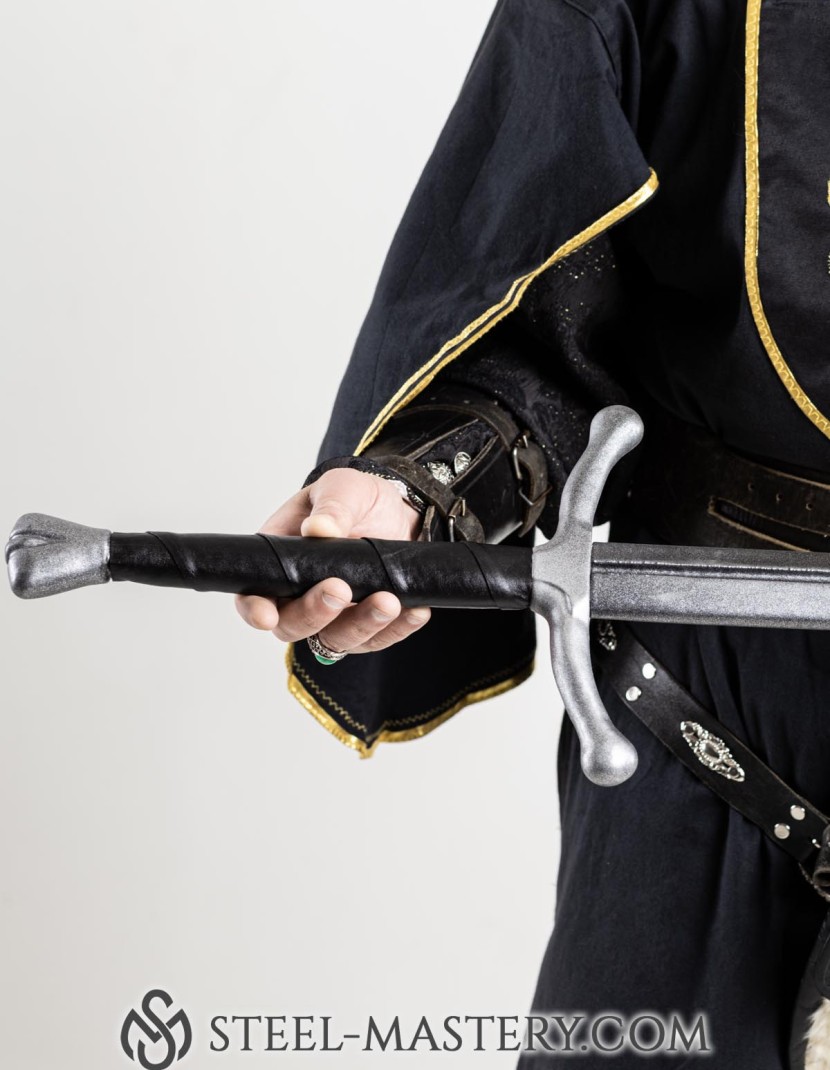 European sword "with balls and fulle photo made by Steel-mastery.com