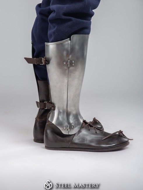 Three quarters greaves, XV century