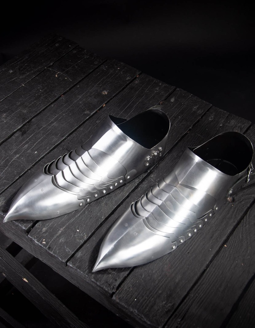 German gothic sabatons, late XV century (1470-90 years)  photo made by Steel-mastery.com