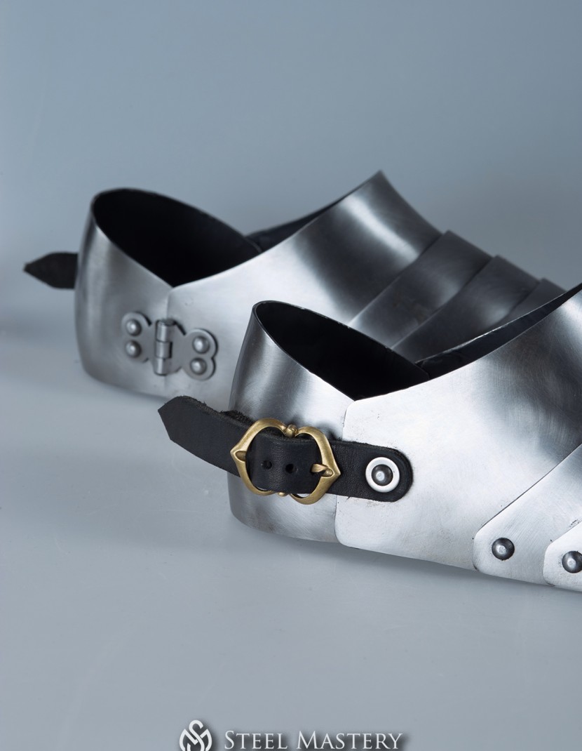 Milanese blunt toe sabatons, 1450-1485 years photo made by Steel-mastery.com