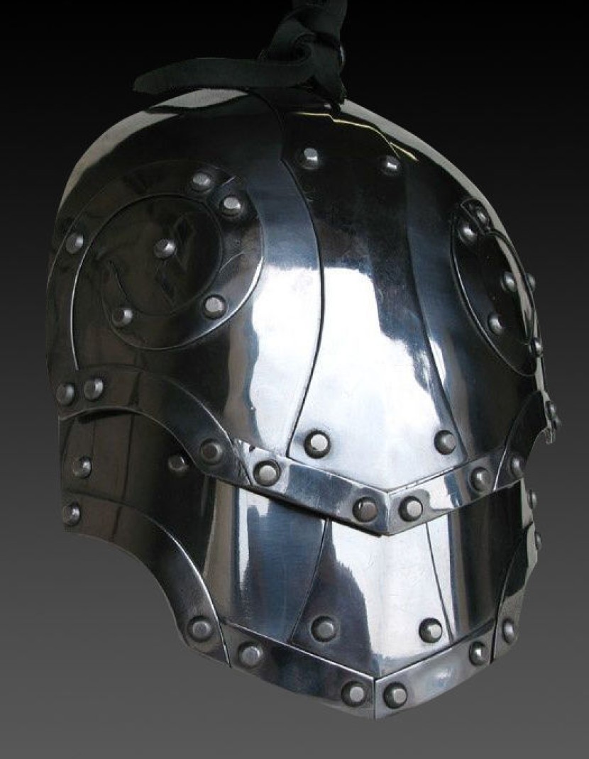 Shoulders knight fantasy design photo made by Steel-mastery.com