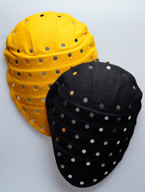 COVERED SEGMENTED SPAULDERS