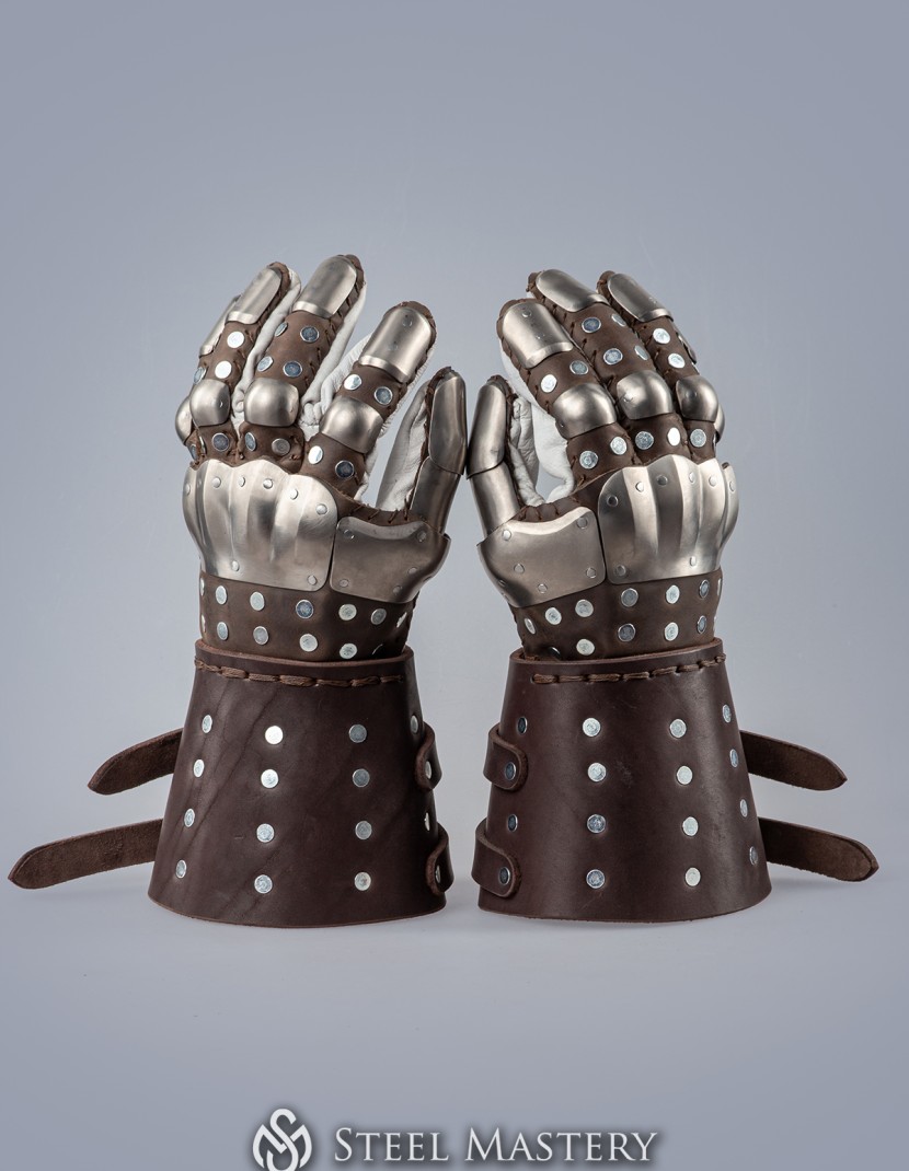 Visby brigandine gauntlets photo made by Steel-mastery.com