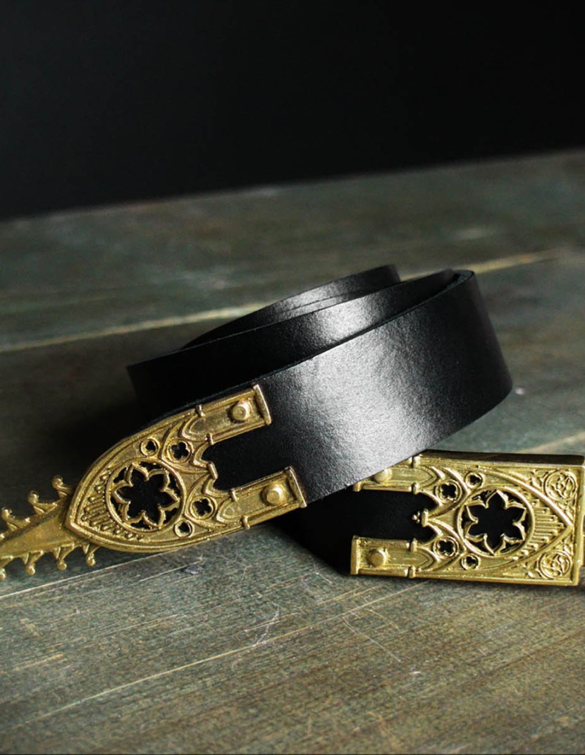 Medieval leather belt, Germany, early 15th century photo made by Steel-mastery.com
