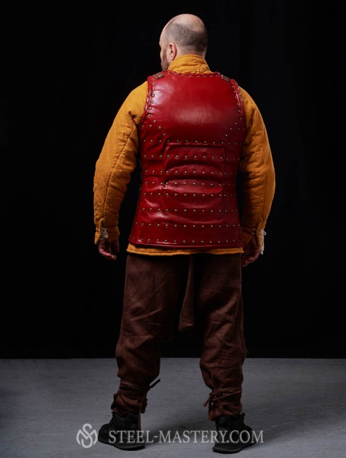 Large-plate brigandine