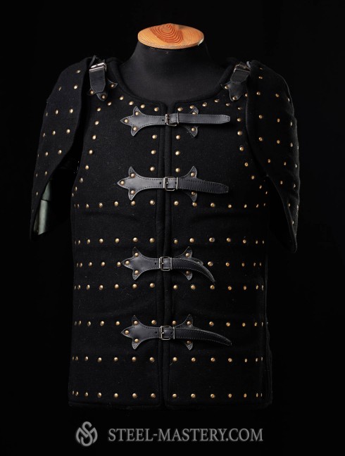 Large-plate brigandine