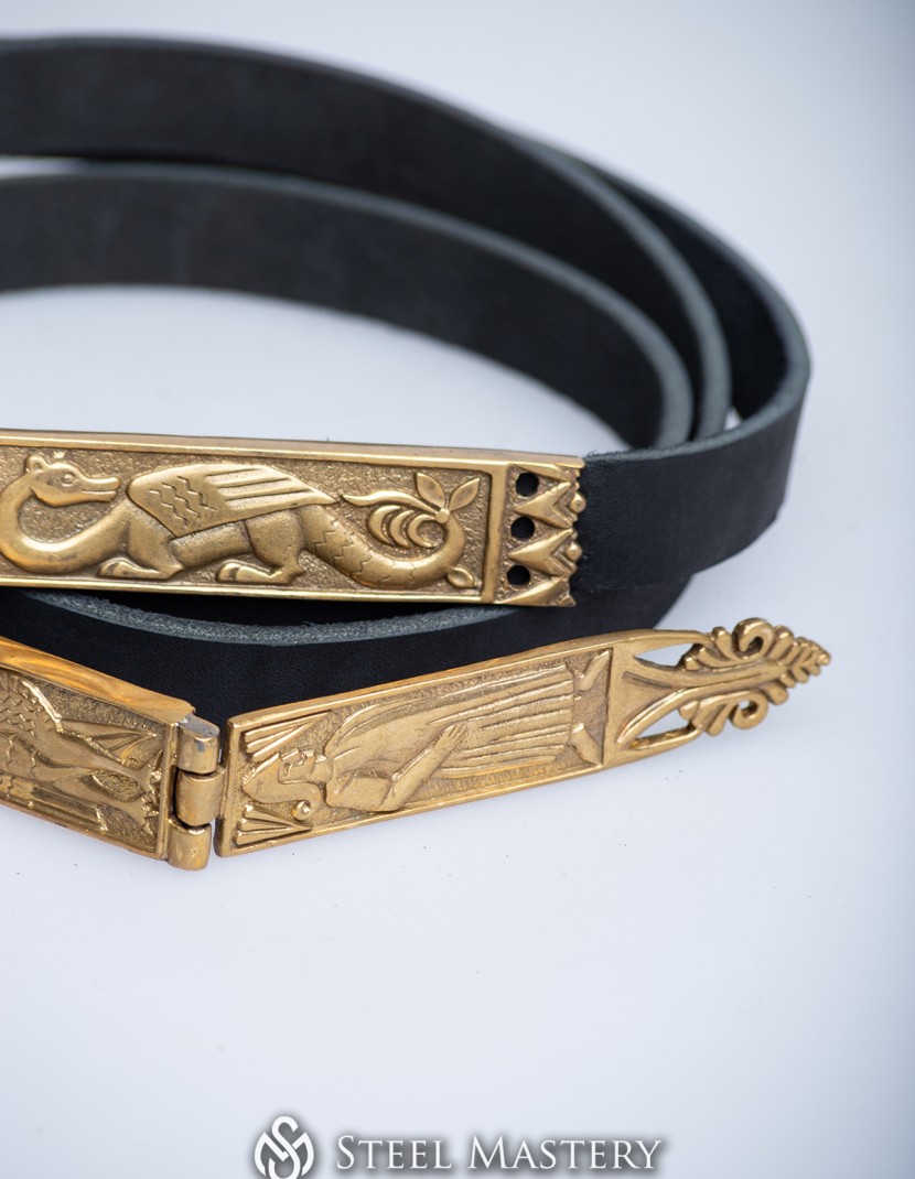 Medieval belt, Germany, early 15th century photo made by Steel-mastery.com