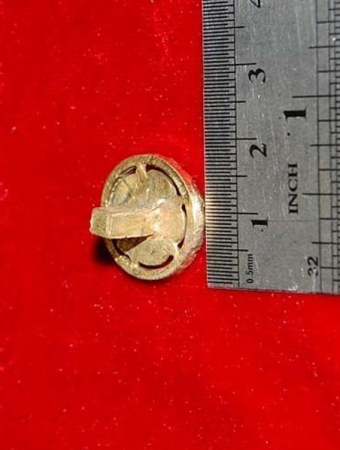 Cast bronze rivet-belt mount "Rose"