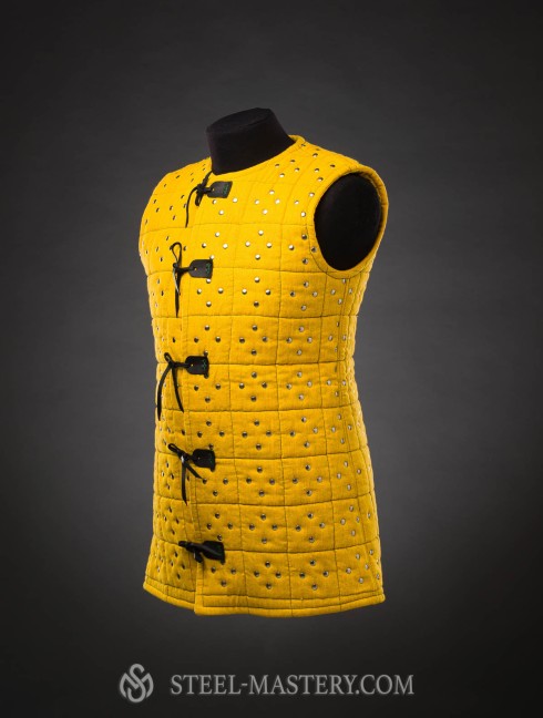 Fake brigandine – gambeson with rivets