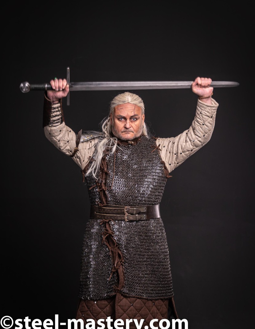 Witcher grandmaster ursine armor set photo made by Steel-mastery.com