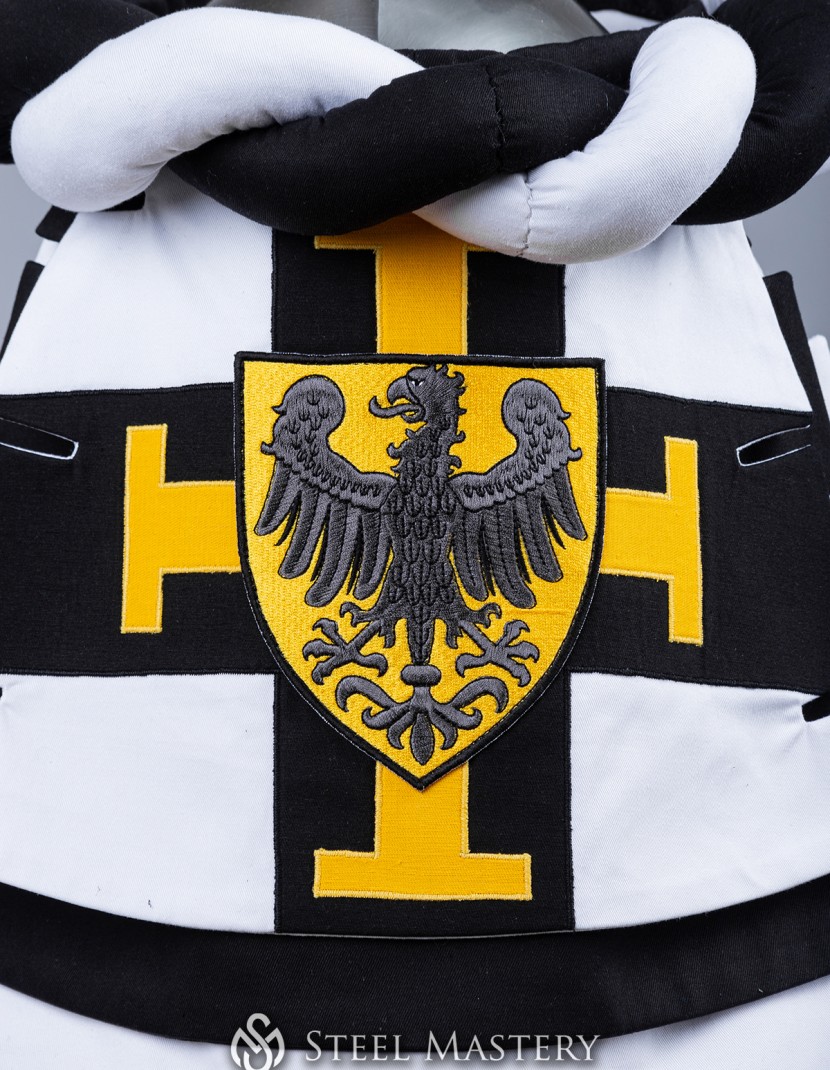 Teutonic Helmet Torse with Mantle photo made by Steel-mastery.com