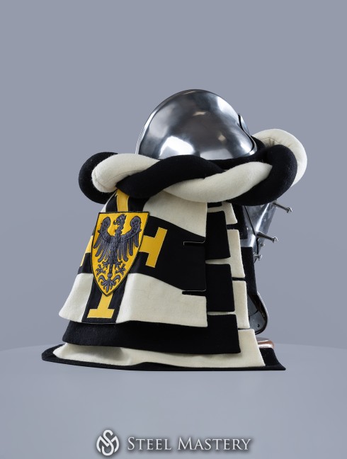 Torse de Casque Teutonique avec Lambrequins