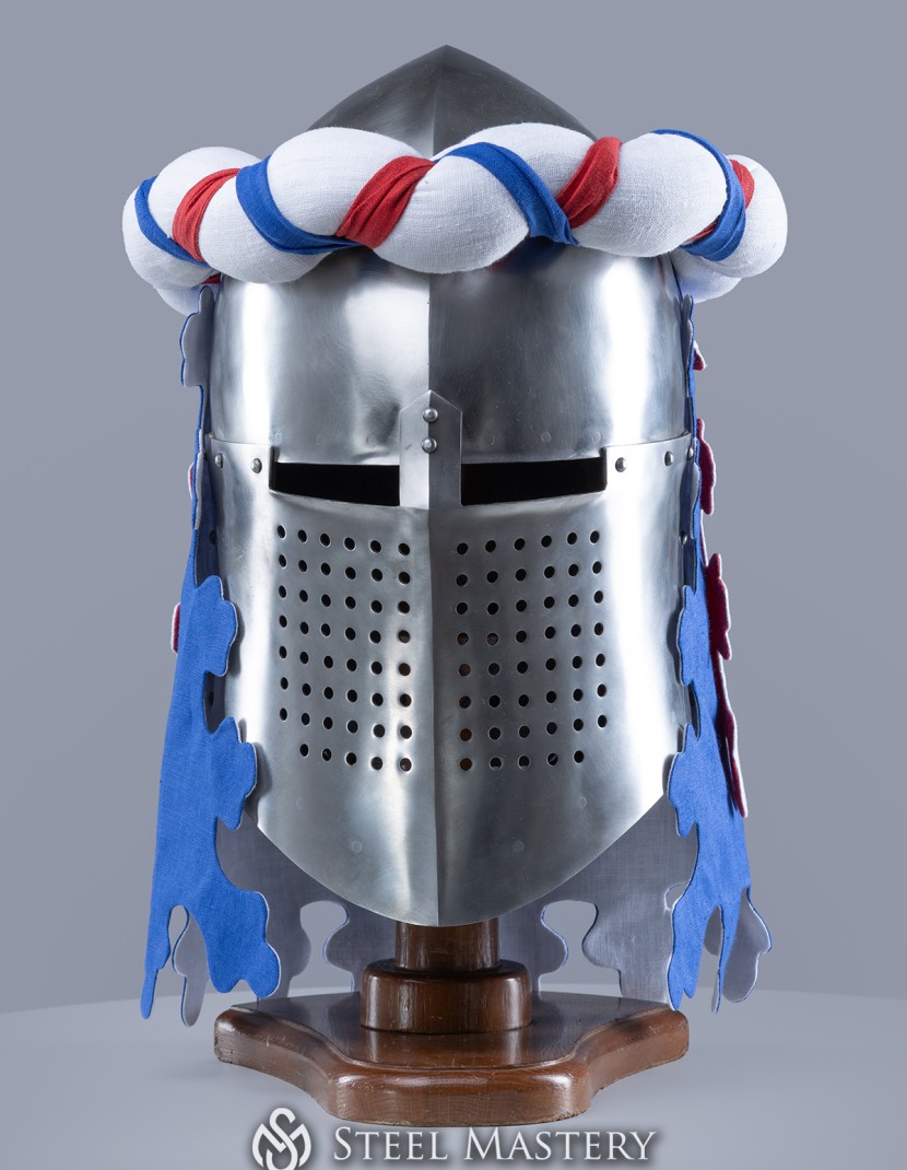 Heraldic Torse & Leaf-Cut Mantling photo made by Steel-mastery.com