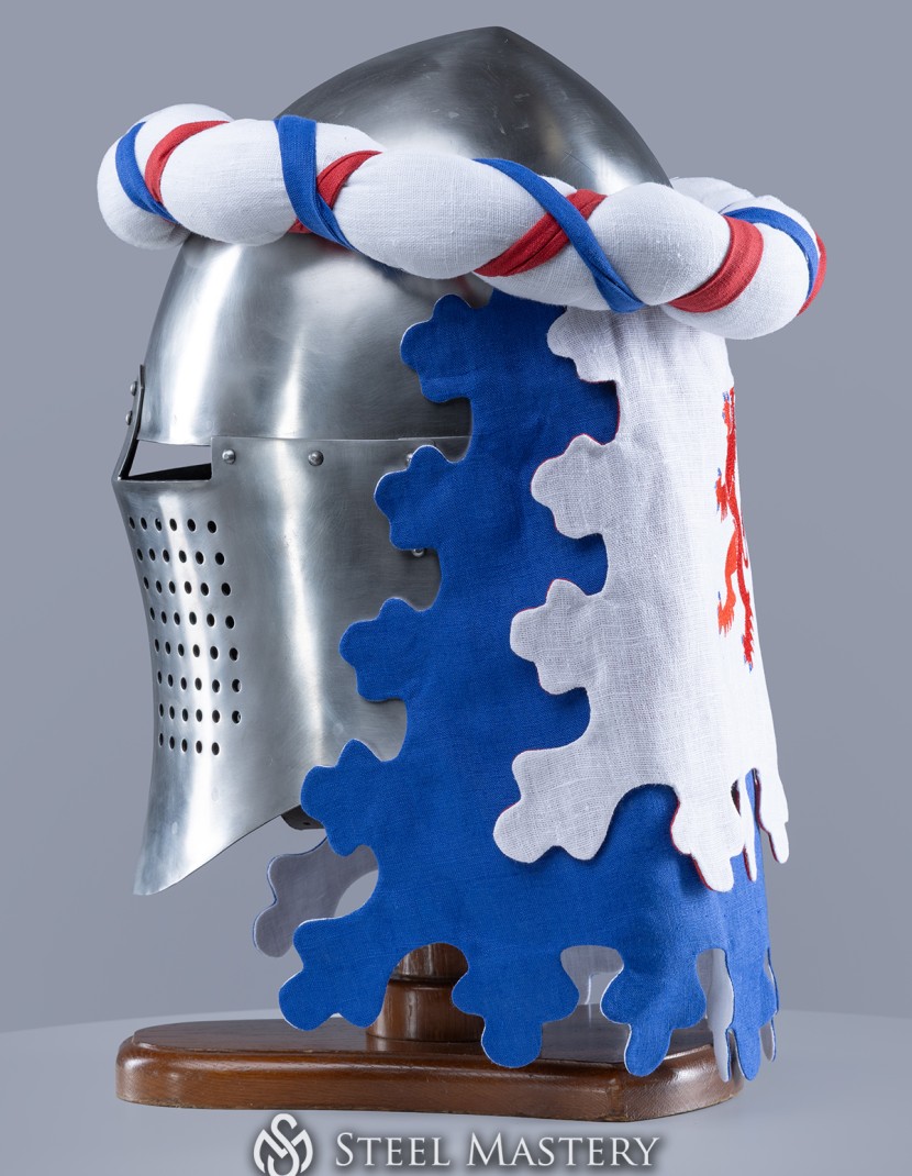 Heraldic Torse & Leaf-Cut Mantling photo made by Steel-mastery.com