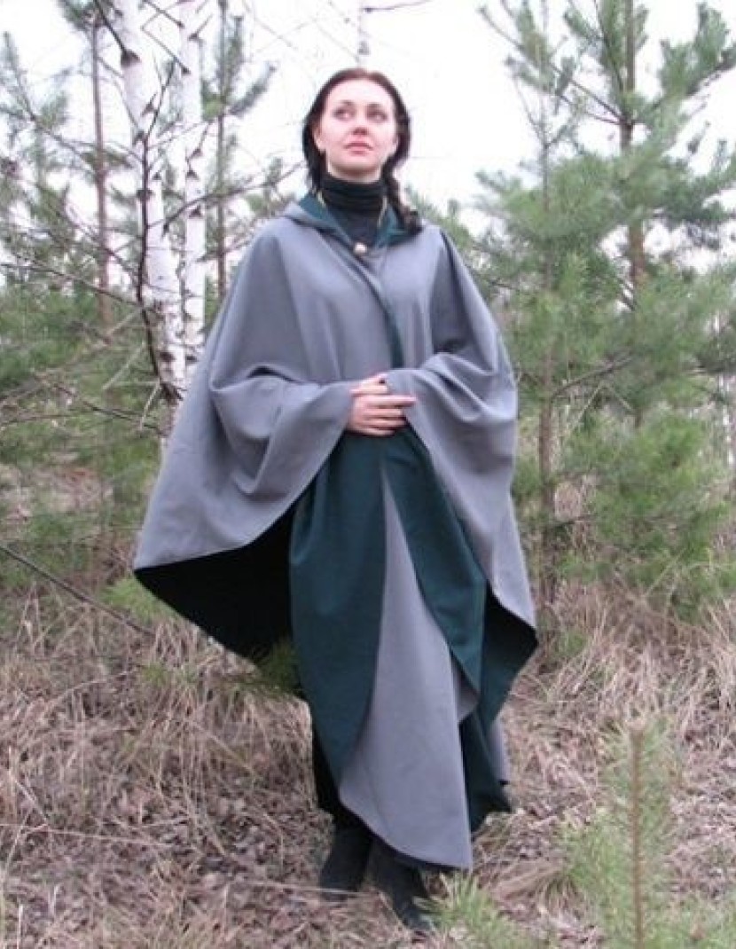 Two-sided cloak with hood photo made by Steel-mastery.com