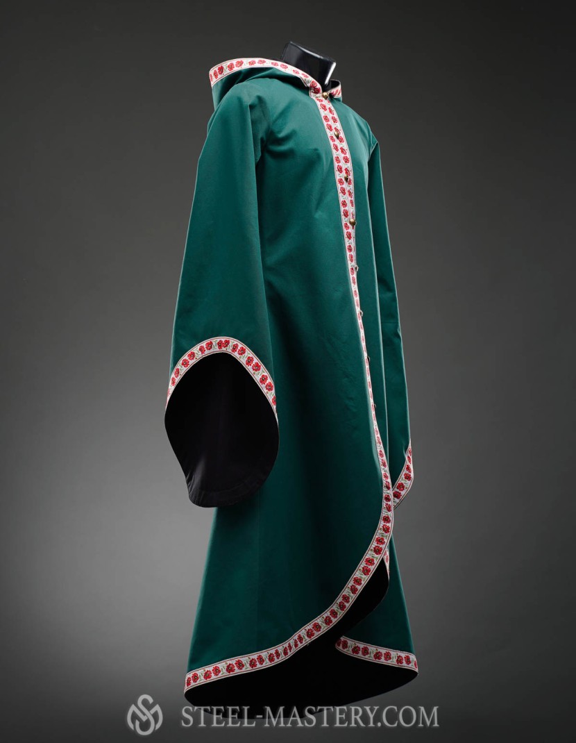 Coat with the hood and wide sleeves photo made by Steel-mastery.com