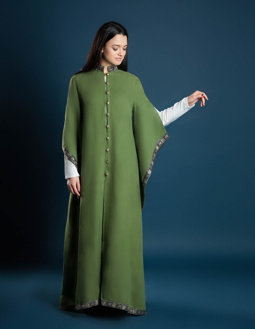Long coat with wide sleeves  photo made by Steel-mastery.com