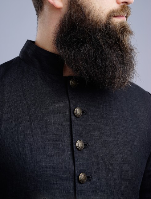 Medieval cotardie with stand-up collar